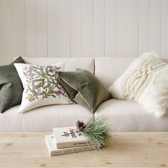 Pottery Barn Faux Fur Cable Knit Pillow Cover - Picture 6 of 8